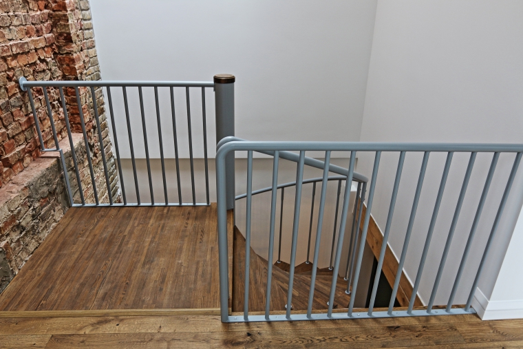  Wendeltreppen Stufen Geländer