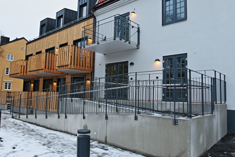 outside railings