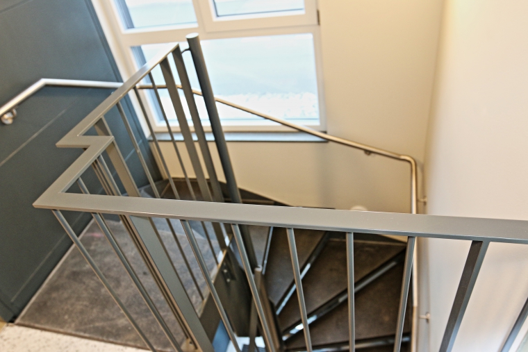 painted railing en