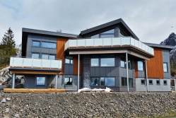 railings sortland en
