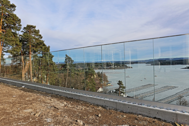 wall glass de